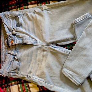 American eagle jeans size 4 brand new